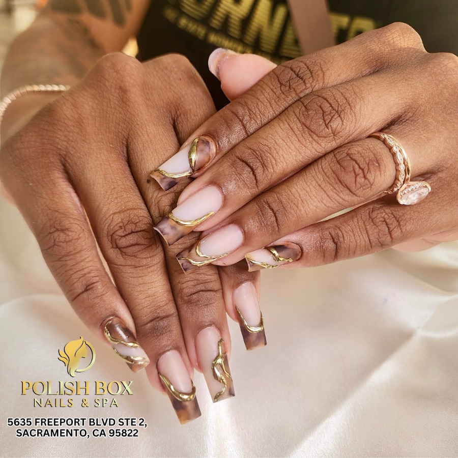 Trending July Nail Ideas